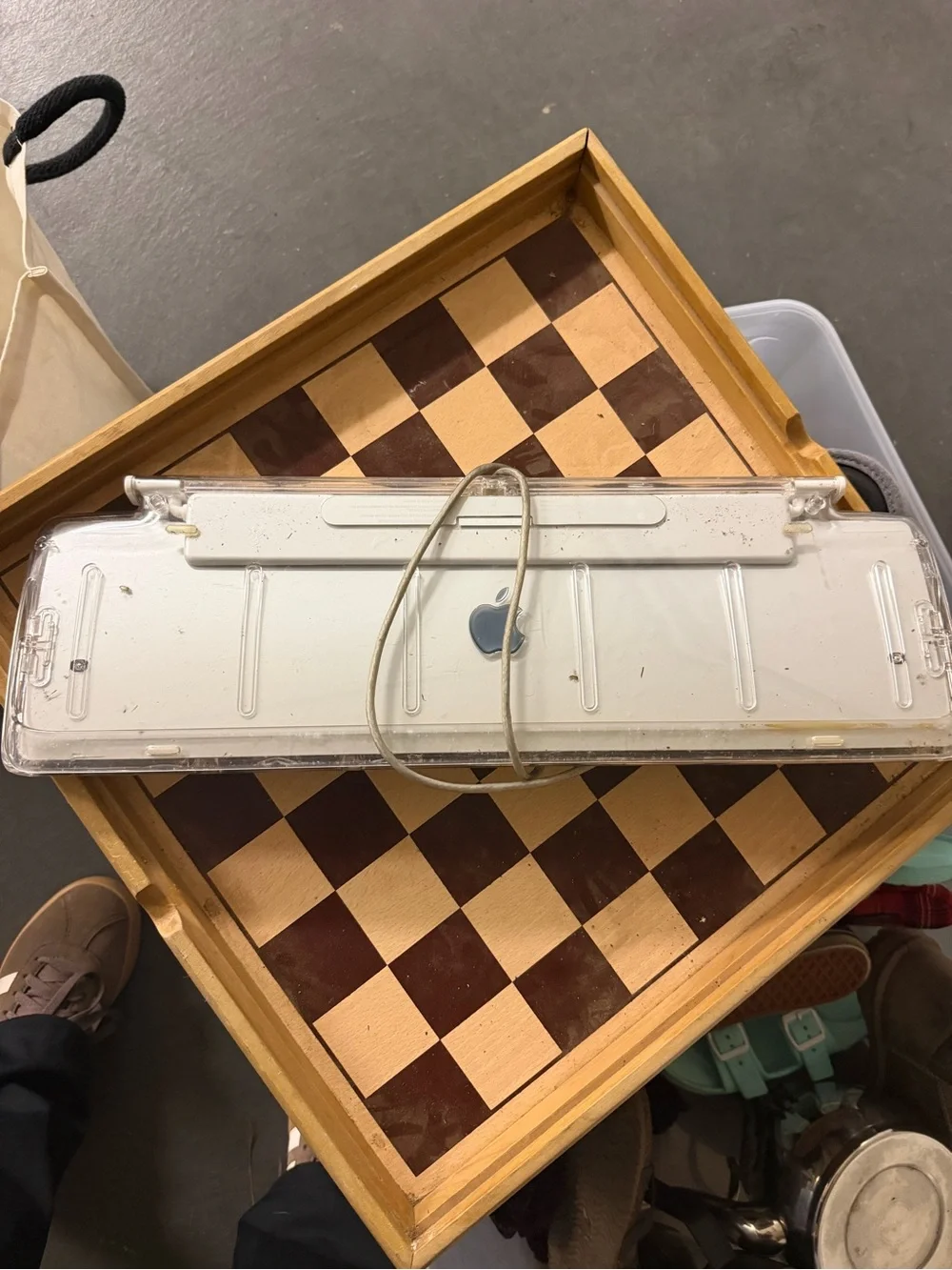 Vintage Apple keyboard
